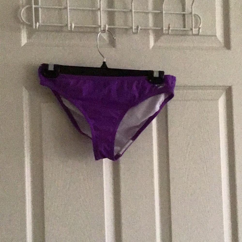Speedo bikini bottom with gripes